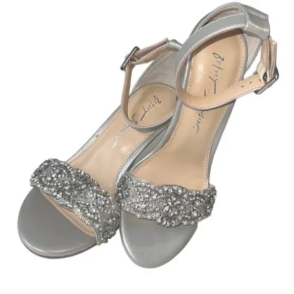Betsey Johnson Juno Silver Embellished Beaded High Heels Size 6.5 - Picture 3 of 13